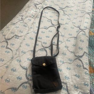Fjallraven Pocket Crossbody Bag